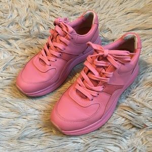 Everlane Pink Gumsole Trainer (TREAD)